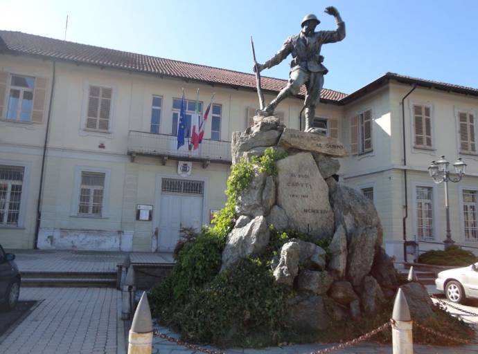 Bufera giudiziaria a San Francesco al Campo: indagati il sindaco, l’ex primo cittadino e il comandante della Polizia Locale