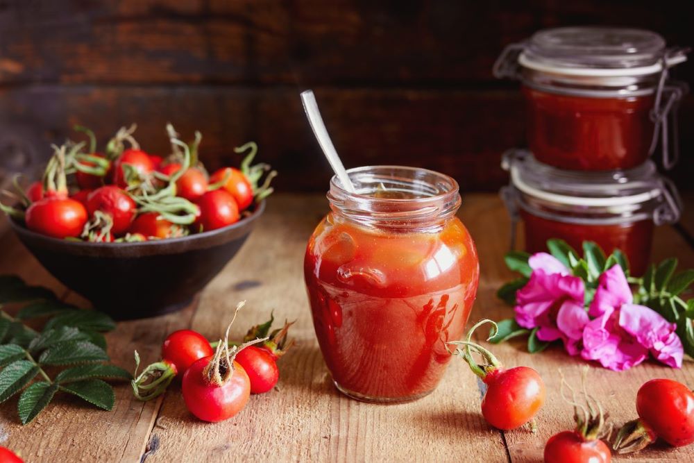 Marmellata di rosa canina